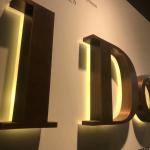 Luminous word stainless steel back luminous customized 3D logo signboard store