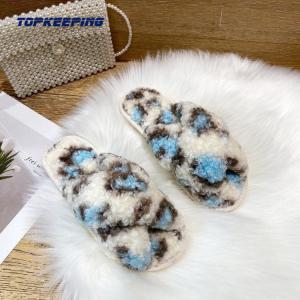 Quality 1D0037 Fluffy Opening Toe Flat Lady Winter Fashion Slipper With Strap wholesale