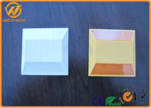 Quality Coloured Intelligent Reflective Cat Eyes Reflective Studs On the 150g Weight wholesale