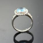 Women Jewelry 925 Silver 7mm Square Blue Cubic Zirconia Ring (JR061）
