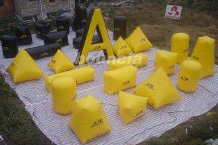 Durable 0.9mm PVC Tarpaulin Inflatable Paintball Bunker For Shooting Games