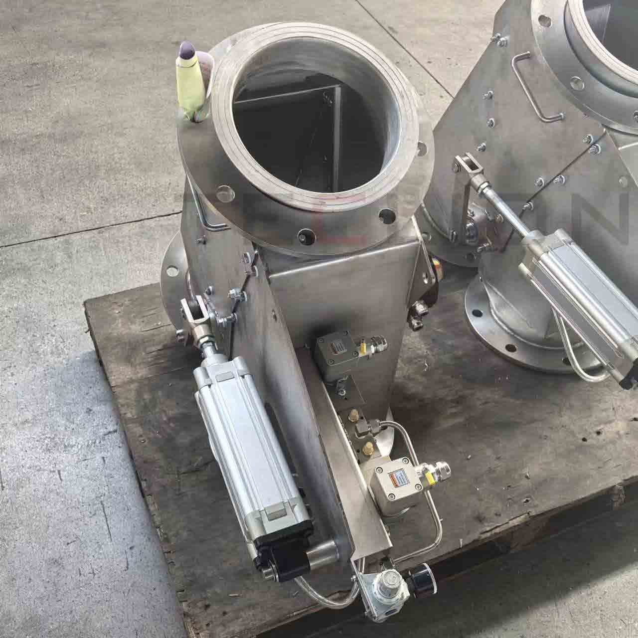 Swing flap plate gravity feeding stainless steel diverter valve