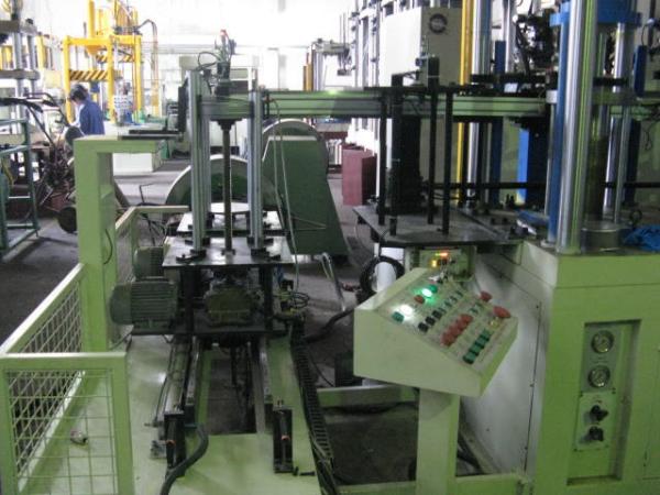 Stainless Steel 500t Hydraulic Stretching Machine 380v Hydraulic Deep Drawing