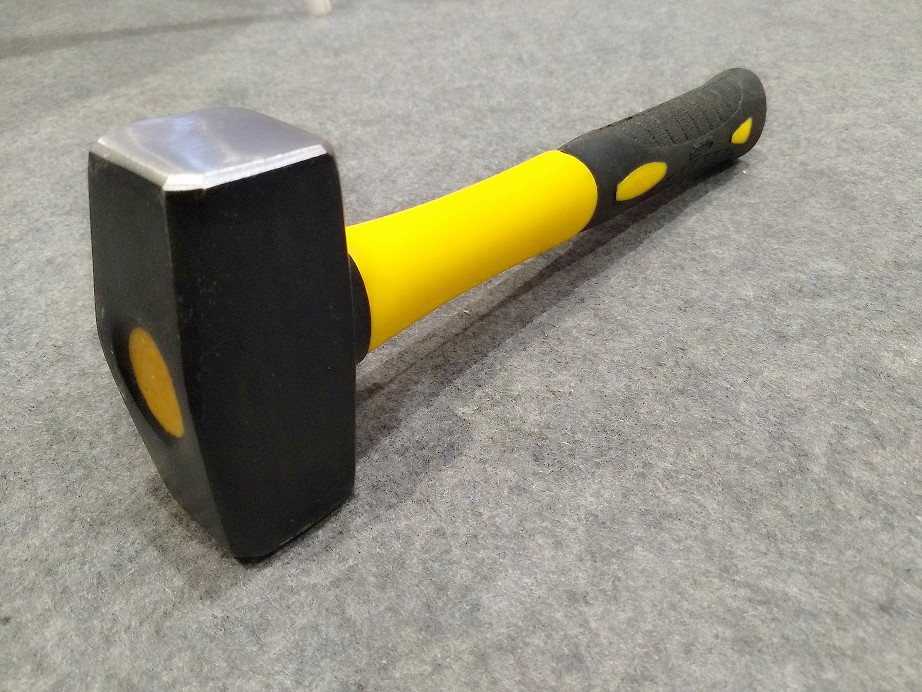 British Type Stoning hammer(XL-0087) painted surface, rubber handle, durable and good price hand construction tools