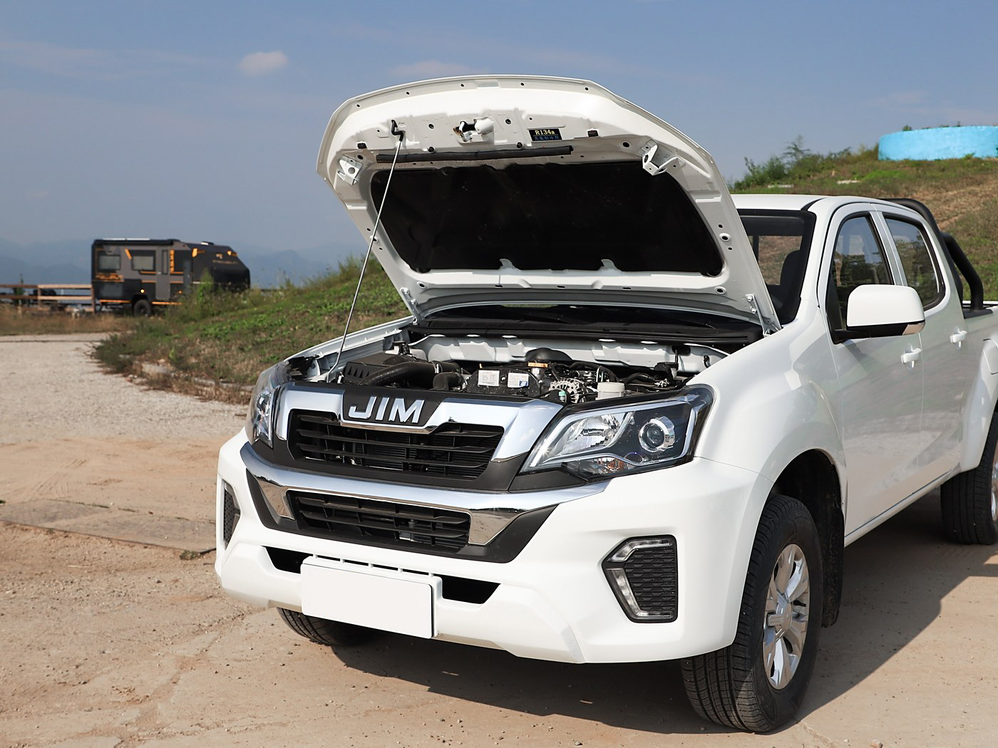 Isuzu Dmax Substitute 4x4 Diesel Pickup Truck 5330*1860*1785 Dimensions