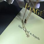 Van Cleef Arpels Luxury Gold Jewelry Sweet Alhambra Pendant Yellow Gold Mother