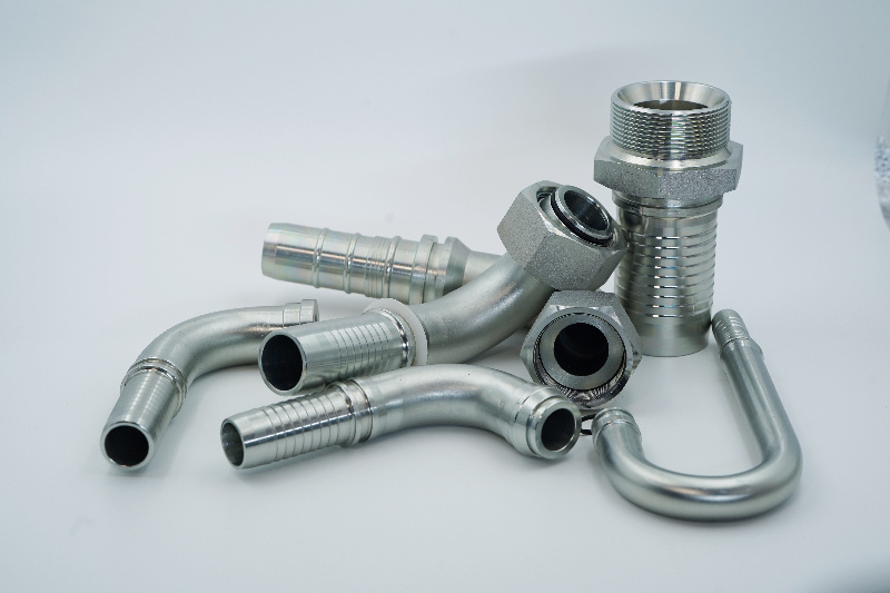 High Temperature Forged Double Ferrules Type Hydraulic Elbow Swivel Fitting