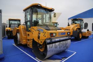 Quality 12ton XCMG XD123 Double Drum Roller China Stage III Road Construction Equipment wholesale
