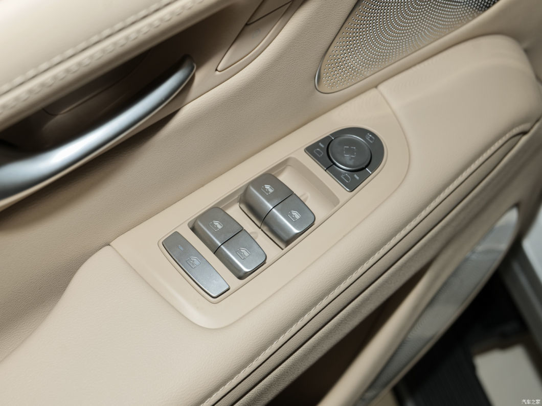 Hybrid Car Huawei Aito M7 4 Doors 6 Seats Long Life Span New Energy Vehicles SUV