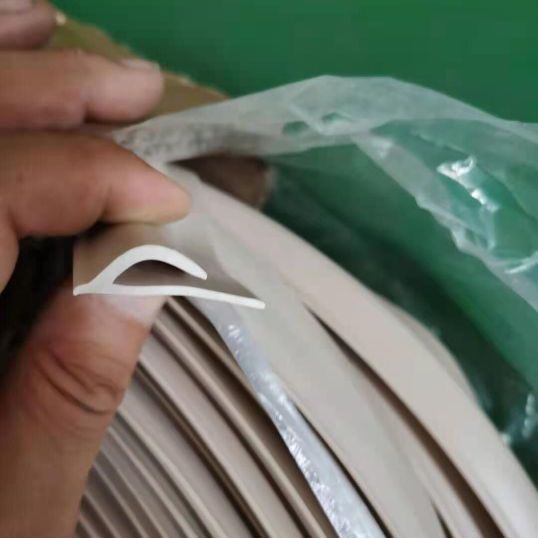 Cutting Service Offered Vinyl PVC Sheet Transition Strip for Easy Carpet Edge Finishing