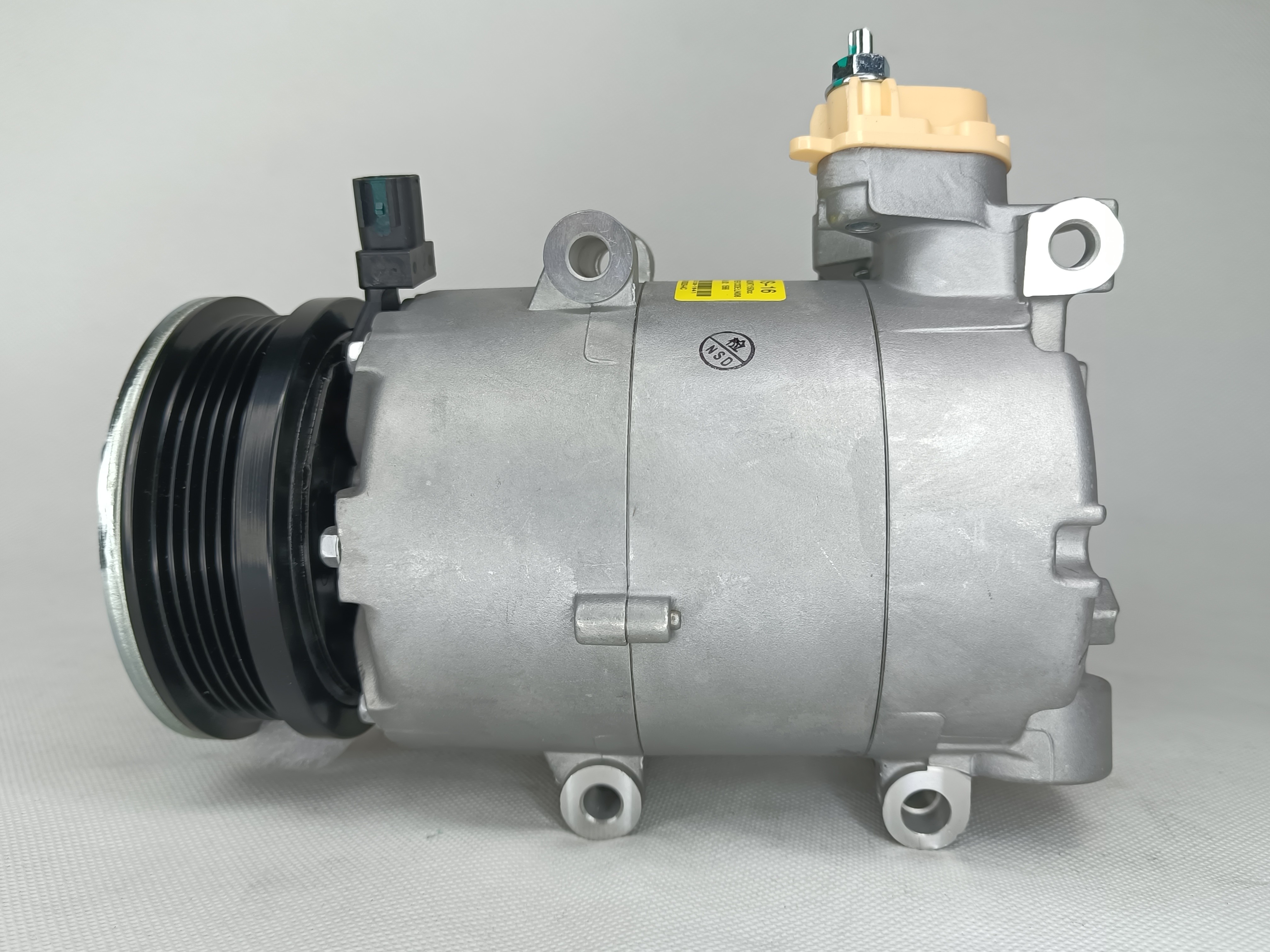 5PK Grooves Auto Ac Compressor For FORD Focus1.6 F1F119D629A2B