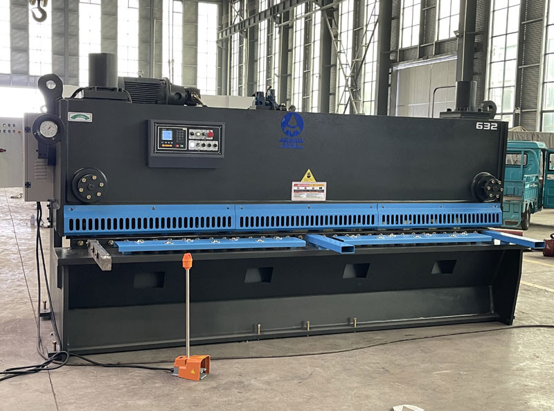 Q12K-6X3200MM Precision Hydraulic Guillotine Shearing Machine NC E21S Shears Cutter For Metal Plate
