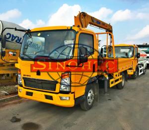 Quality 4x2 HOWO Cargo Transport Truck Chassis Truck Mounted Crane 120 - 140hp Power wholesale