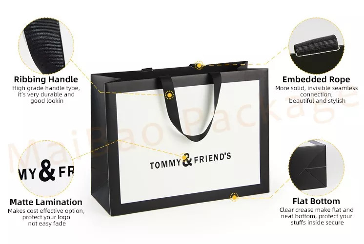Tear Resistant 80gsm-120gsm Kids Clothing Paper Bags Custom Logo