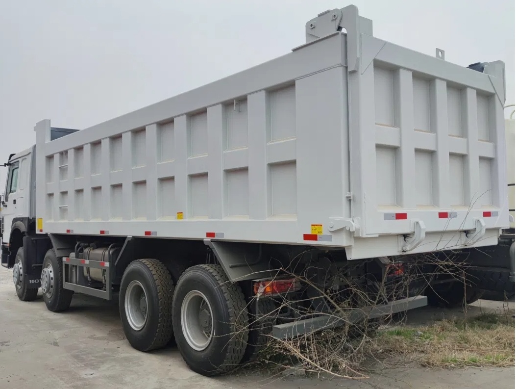 HOWO371 Dump Truck
