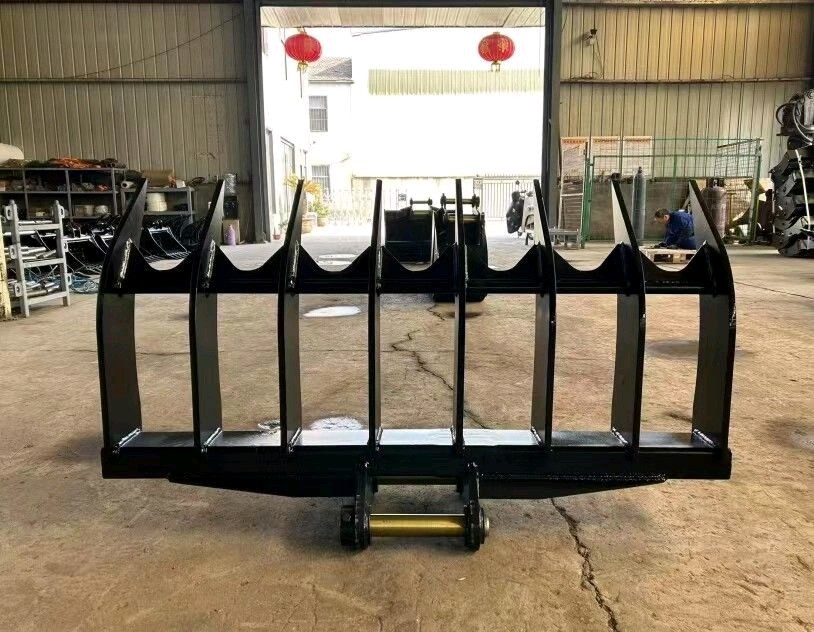 Q355B Excavator Rake Bucket For Land Clearing Hitachi 200 Cat 320 Komatsu 210