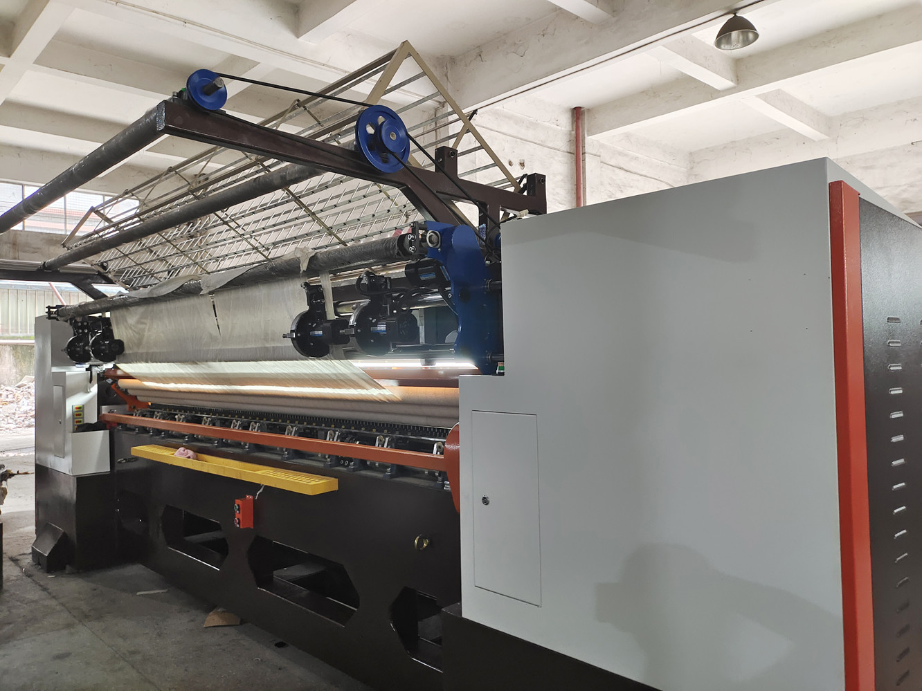 1400rpm High Speed Multi Needle Lock Stitch Quilting Machine 112 Inch For Home Textile