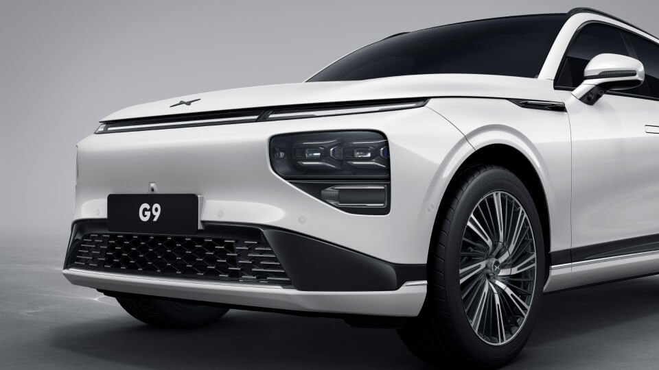 Xpeng G9 2023 5 Door 5 Seat Body Structure for Adult Enclosed New Energy Electric Car