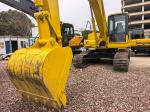 Used Komatsu Pc200-7 Japan 20ton Crawler Excavator High Efficiency Loader Cheap