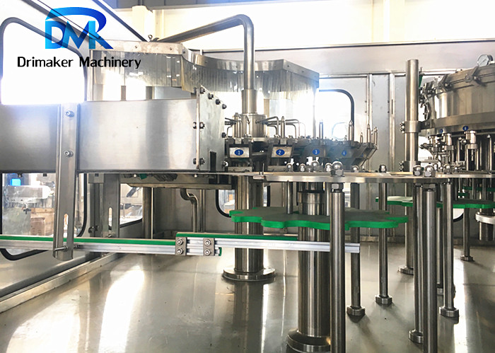 Soda Liquid Soft Carbonated Drink Filling Machine CO2 PLC Control