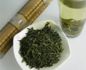 Quality Anti Fatigue Chinese Green Tea Fresh Natural Tea Leaf wholesale