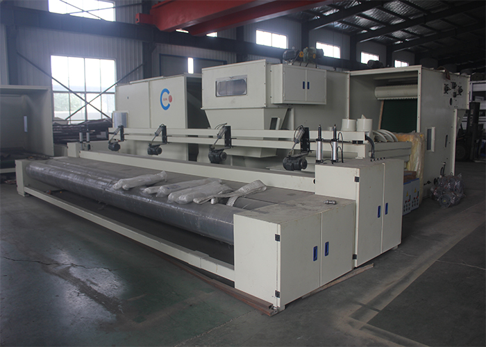 NON-WOVEN WINDING AND ROLLING EQUIPMENT