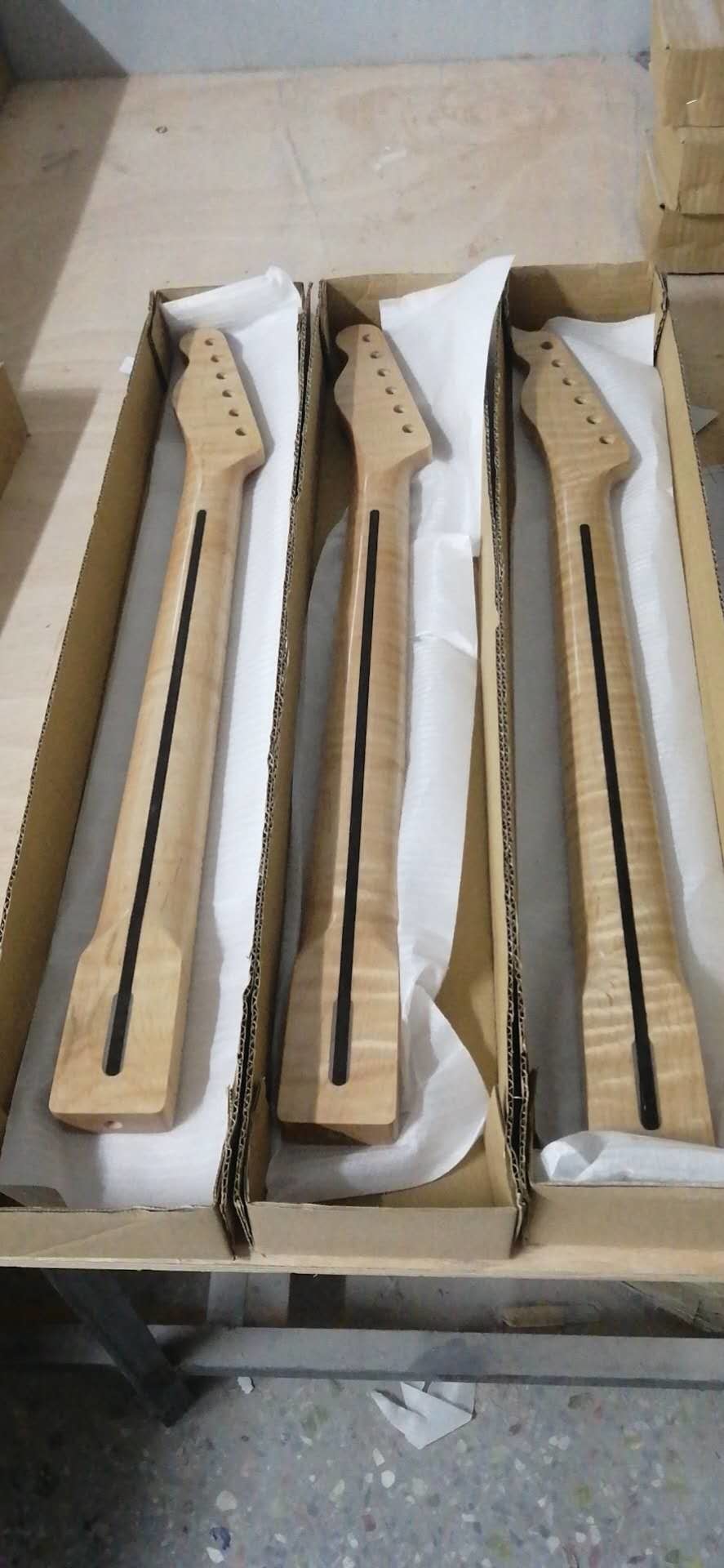 Custom Grand 22 Fret Roasted Maple Electric Guitar Neck for Handmade Tele Guitar Kits Gloss Finished with Bone Nut