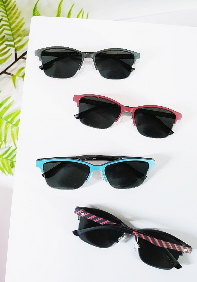 CE Certified 54mm Women's Antiglare Eye Glasses Promote Blood Circulation