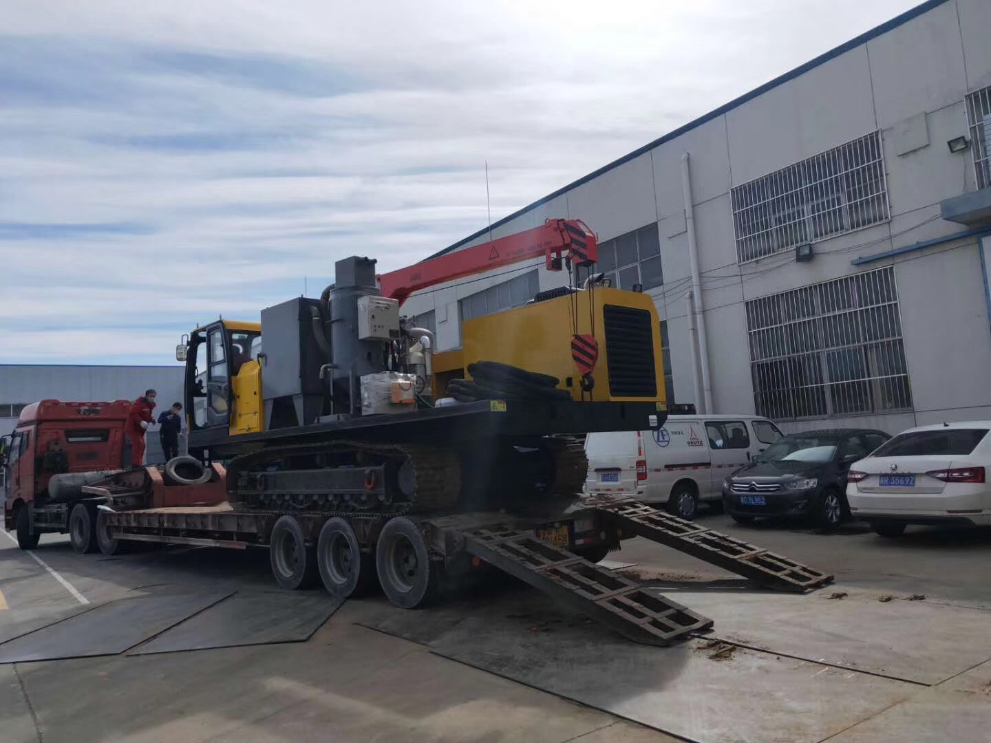 Fatigue Resistant flexible Crawler Paywelder Machine With Ultimate Power Source