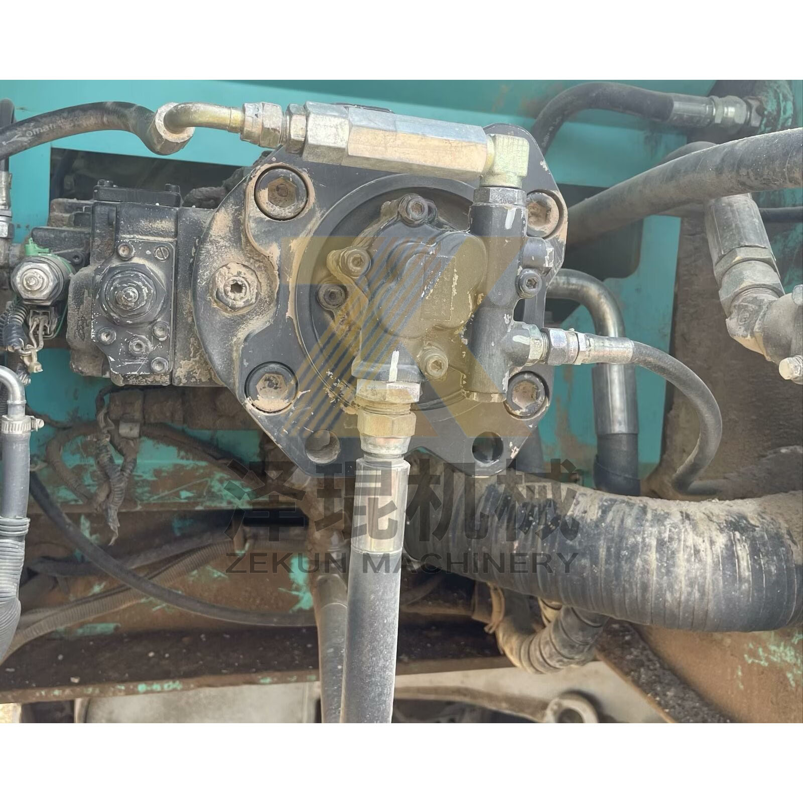 Used Kobelco SK210 SK210-8 SK210LC-8 Excavator with HINO Engine