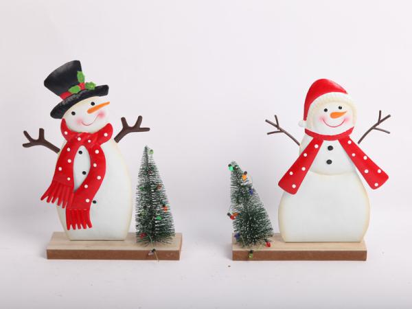 Metal Christmas Ornaments Indoor Decorations Durable Iron Handicrafts Support