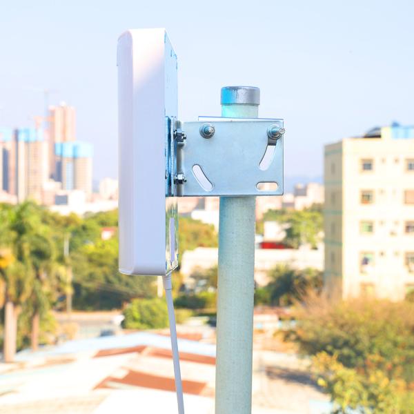 High Gain Flexible Installation Directional 700-2700mhz Outdoor MIMO 4G LTE
