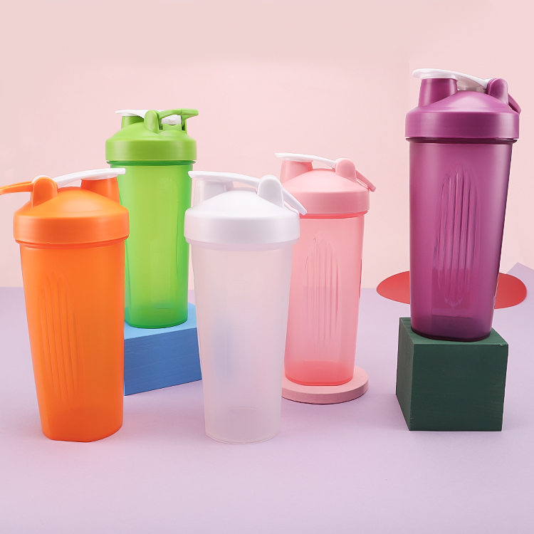 Custom Logo Mixing Water Drink Gym Blender Protein Shaker Bottle Plastic Portable Blender Shaker Bottle With Ball