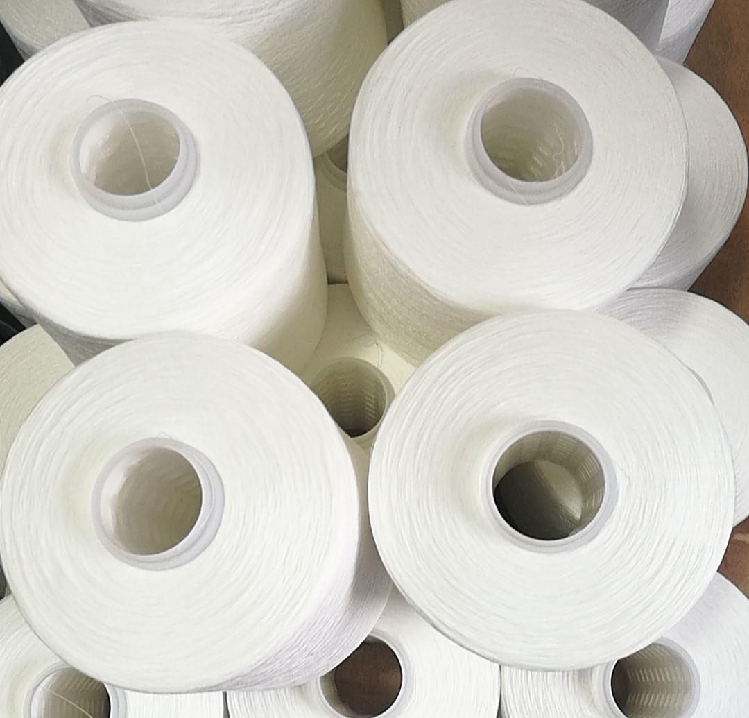 100% Sinopec Yizheng White Polyester Yarn , TFO 20s 2 Thread