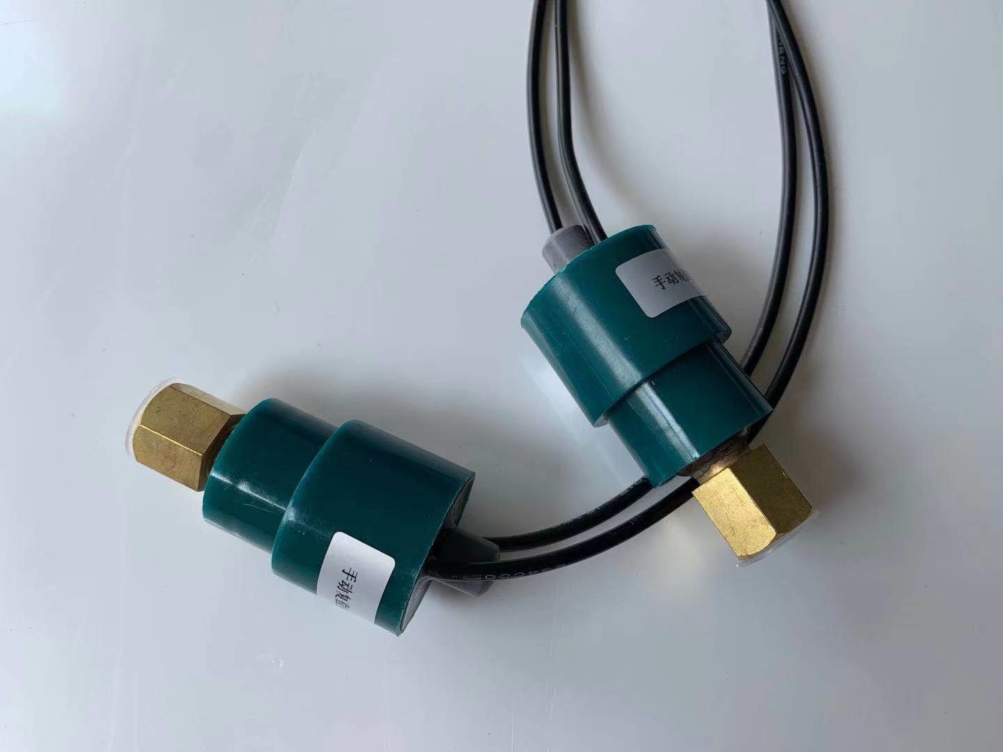 120V 240V SKPS Pressure Controls 0.15Mpa - 3.45Mpa Well Pressure Switch
