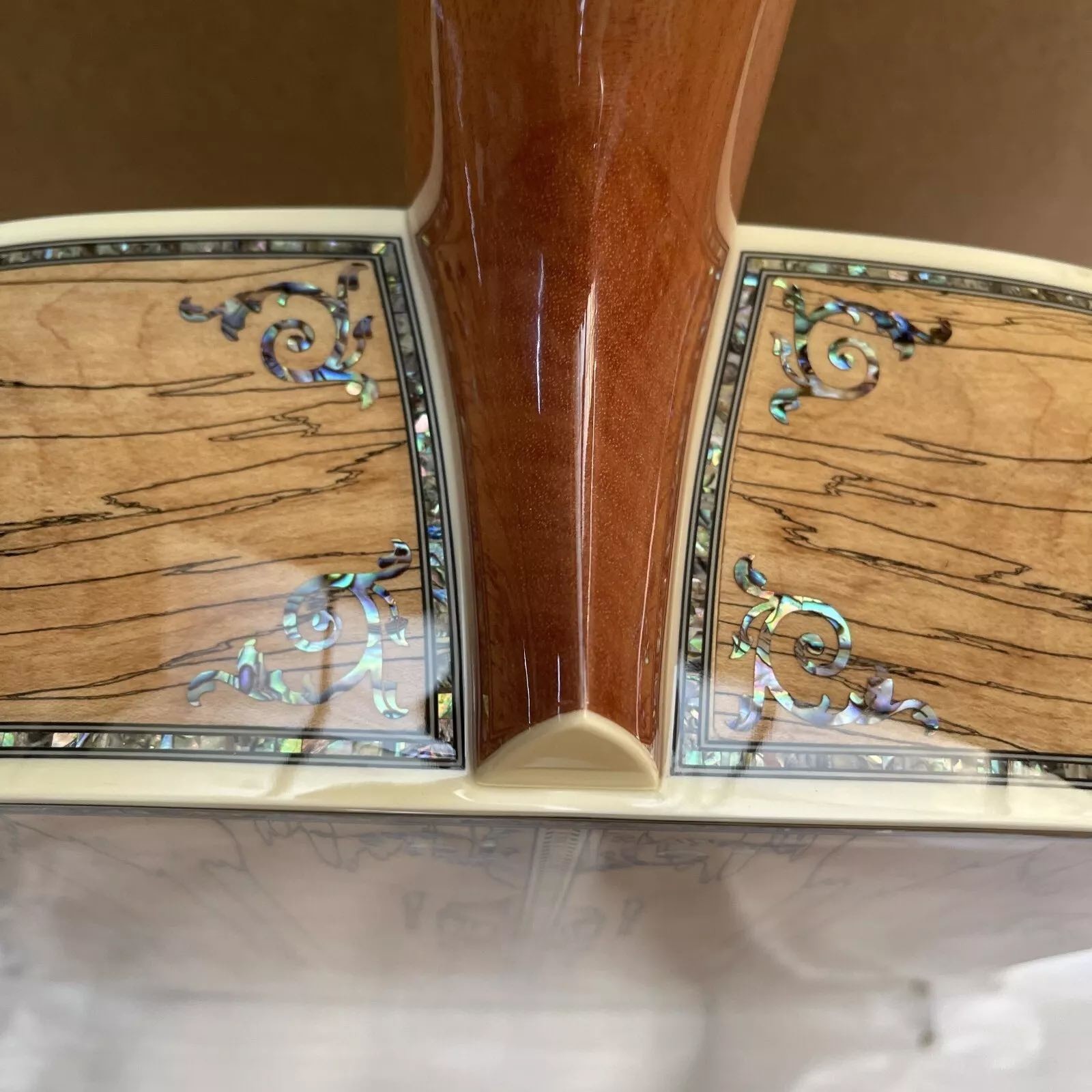 Custom Maple 41 Inch D Type Acoustic Guitar Abalone Inlays Ebony Fingerboard
