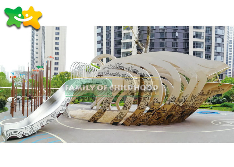 Residential Area Theme Park Equipment LLDPE Material Long Service Life