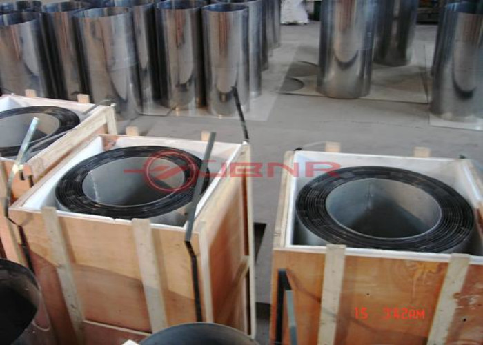 Moly / Mo Heat Shield High Temperature Furnace Spare Parts Metallic Silver Luster