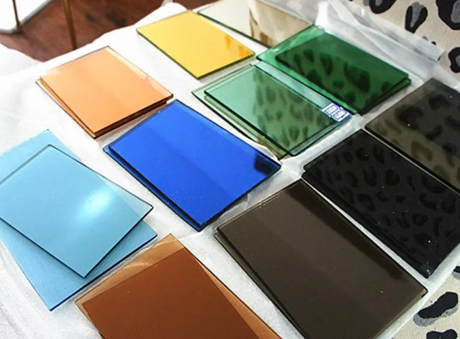 Clear CNG Float Tinted Reflective Glass Tempered Laminated Patterned Low E Insulated