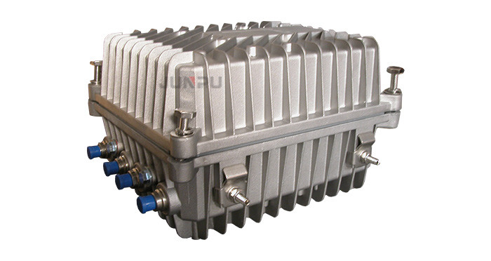 Outdoor HFC 4 Outputs Fiber Optic Node Receiver With AGC Control 104dbuv