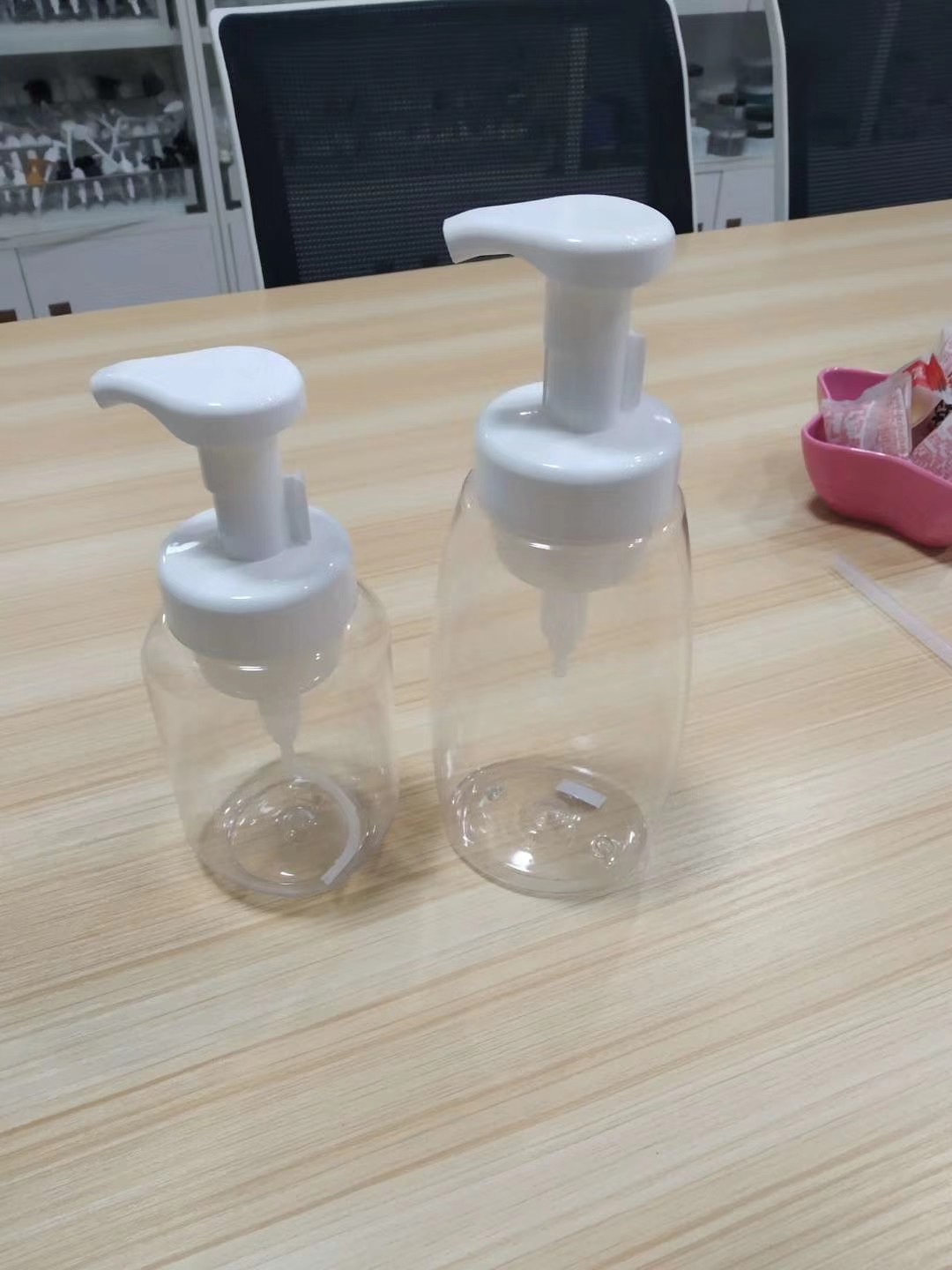 300ml cosmetic plastic transparent liquid soap pet bottle with lotion pump