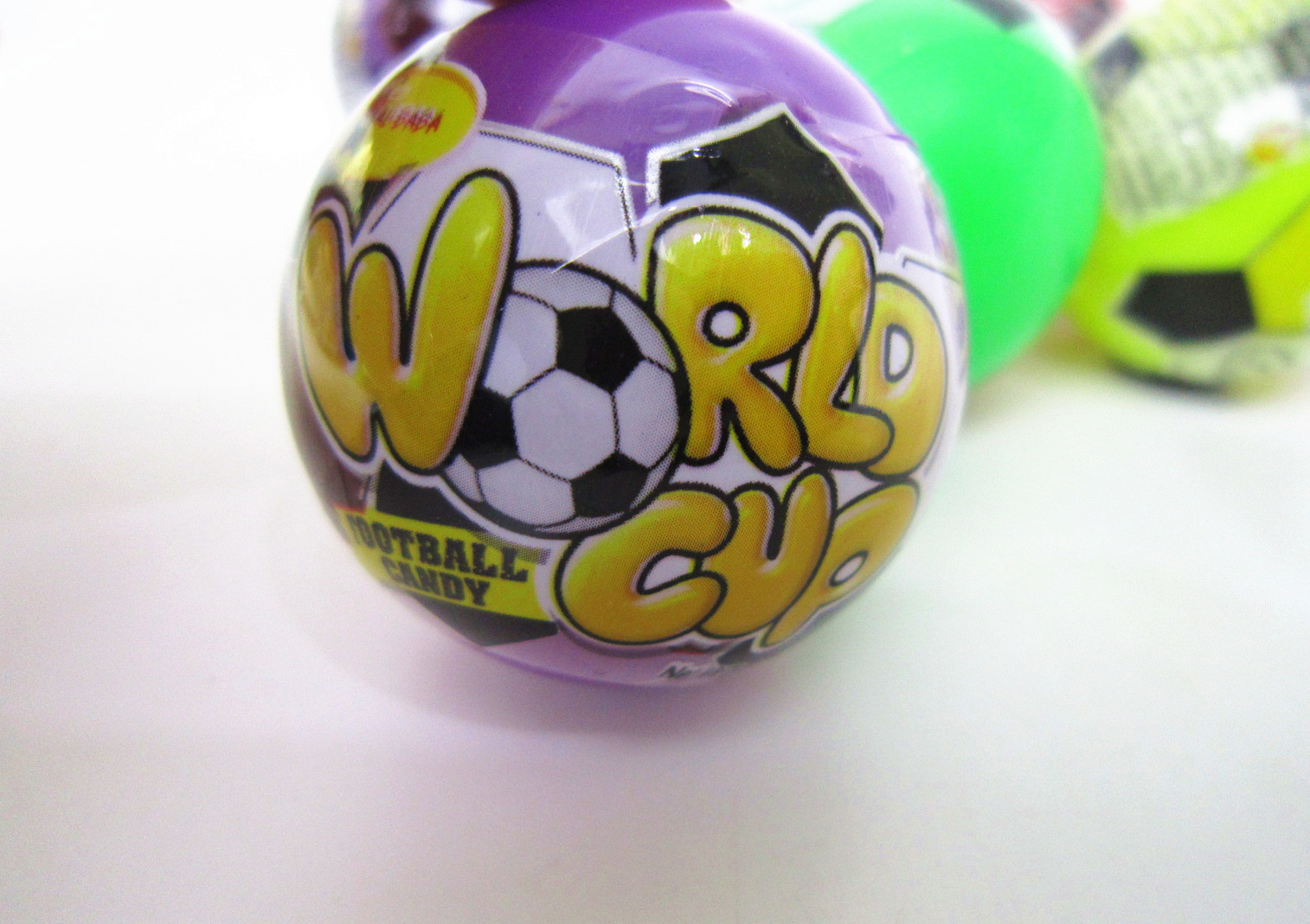 Funny candy / Football Shape Hard Candy 6g Multi Fruit Flavored Hard Candy In Jars