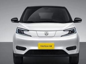 Quality Electric Car 3.7m Length 120kw Motor Ternary Lithium Battery 110km / H 5 Seats wholesale