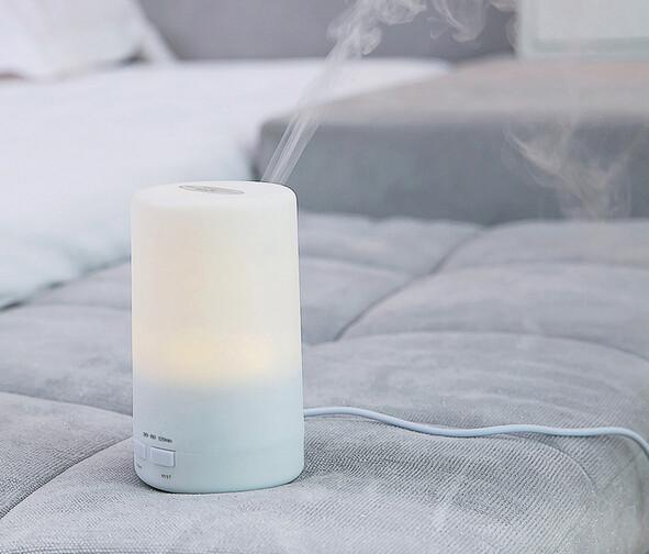 Cheap Desktop 70ml USB Essential Oil Aroma Diffuser With LED Light for sale