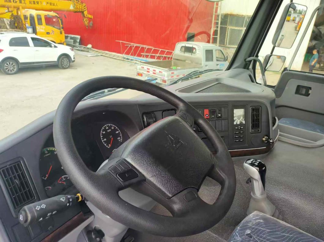 Sinotruk HOWO 6*4 Tractor Truck Hot Sale Heavy Truck 12.00r20/12r22.5/315.80-25