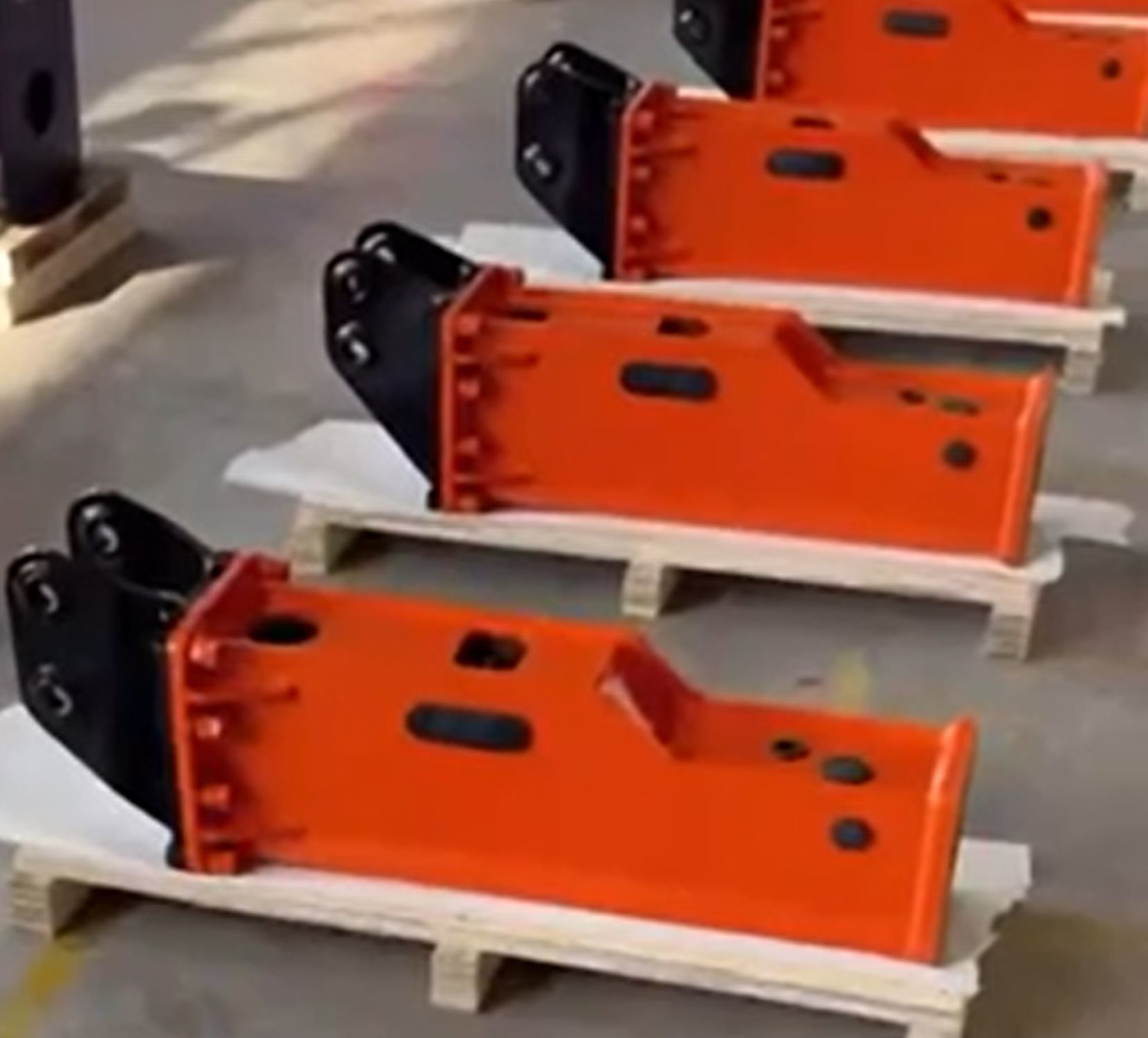 SB10 SB20 SB30 Tool 40mm 45mm 53mm Excavator Rock Breaker Silence Type