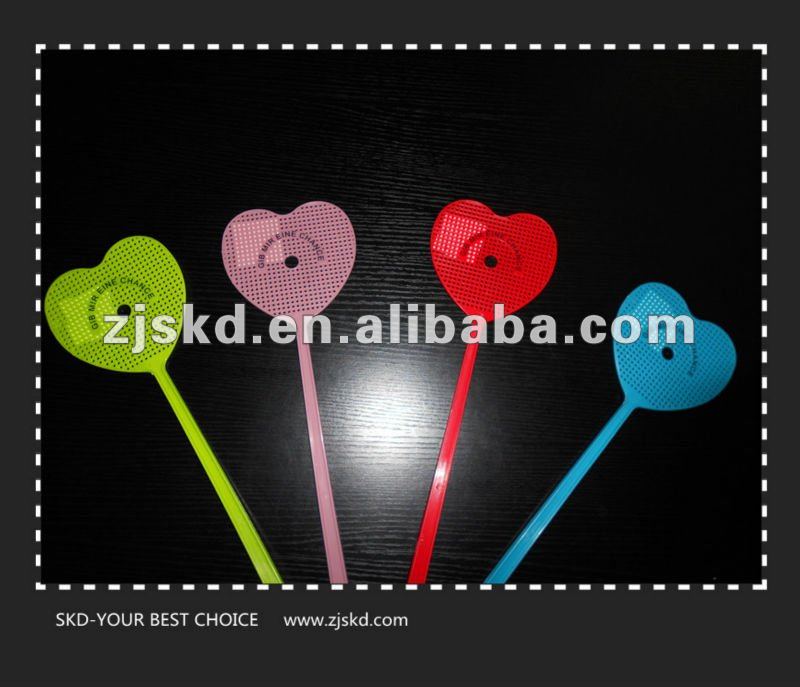 Plastic Fly Swatters for Efficiently Managing Insect Infestations in Summer and Fall