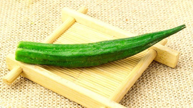 Automatic Vegetable Chips Making Machine , Vacuum Okra Chips Fryer Machine
