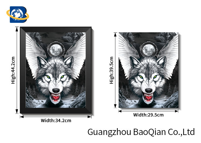 Angry Wolf Stock 3D Picture Lenticular Flip 0.6MM Thickness With Black MDP Frame