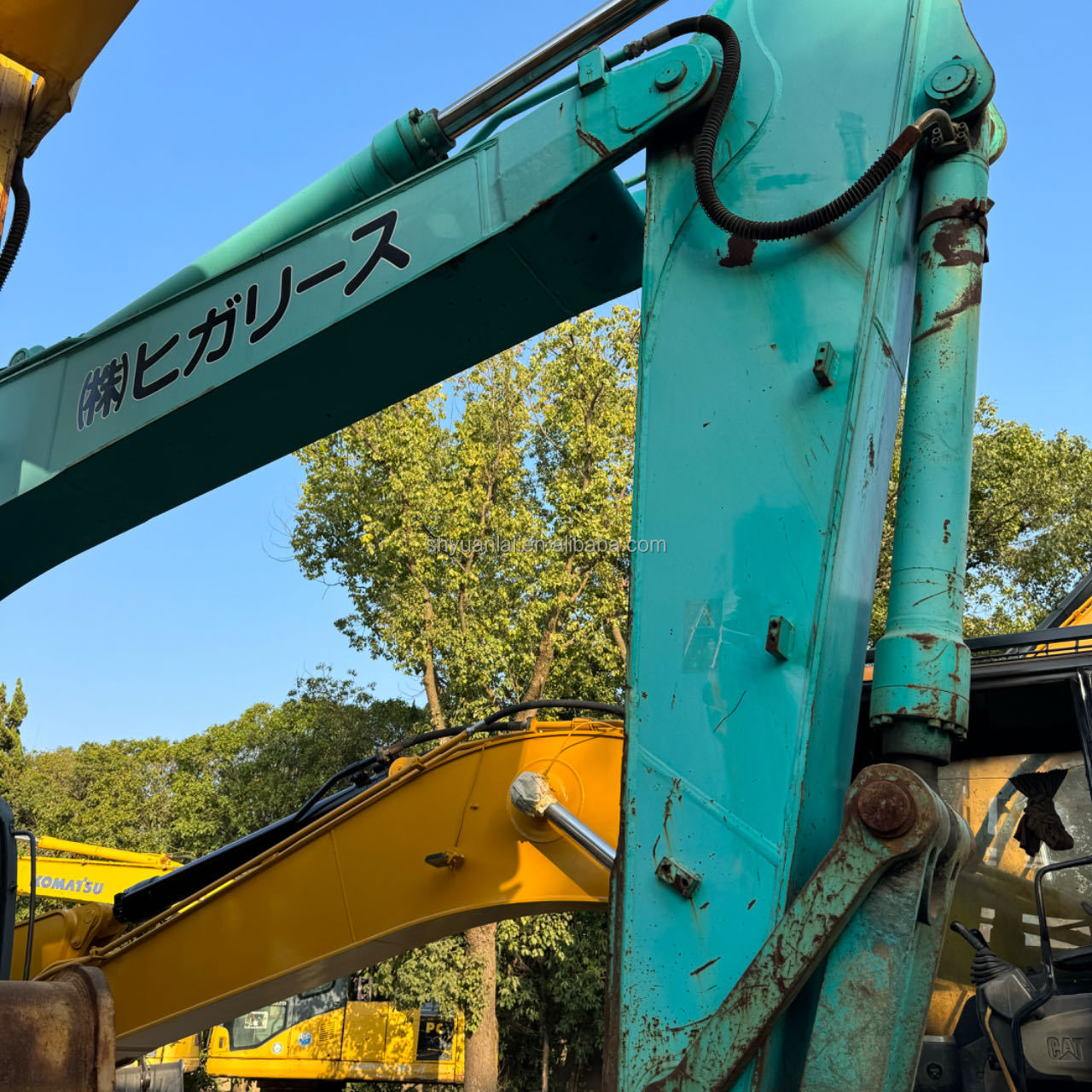 Second Hand Kobelco SK260 Excavator with Soft Steel Design and Overall Strong Power